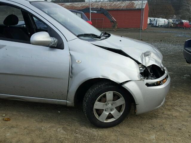 KL1TD66648B284367 - 2008 CHEVROLET AVEO BASE ვერცხლისფერი ფოტო 9