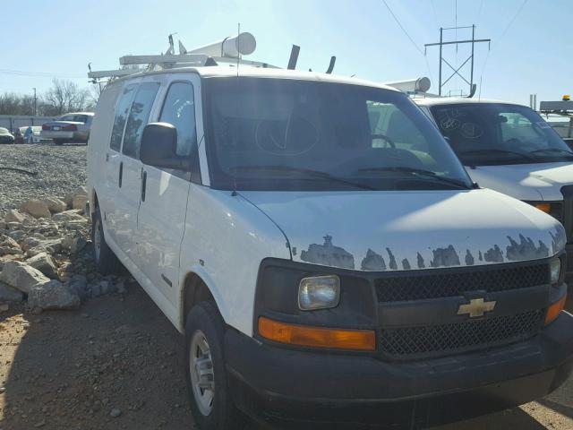 1GCGG25V751116887 - 2005 CHEVROLET EXPRESS G2 WHITE photo 1