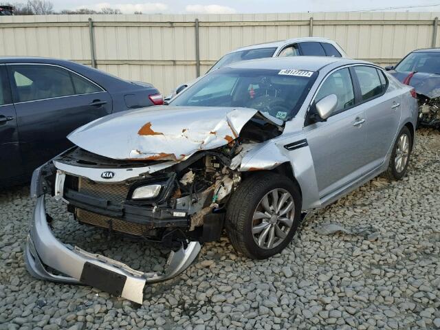 5XXGM4A79FG498647 - 2015 KIA OPTIMA LX SILVER photo 2