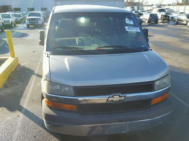 1FAHG39U741148922 - 2004 CHEVROLET EXPRESS G3 BROWN photo 9