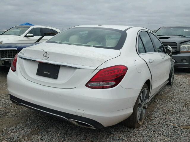 55SWF4JB1GU106192 - 2016 MERCEDES-BENZ C 300 WHITE photo 4