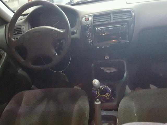 1HGEJ8544XL013339 - 1999 HONDA CIVIC EX 银色 照片 9