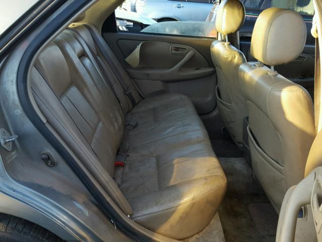 JT2BF28K8W0113754 - 1998 TOYOTA CAMRY LE BEIGE photo 6