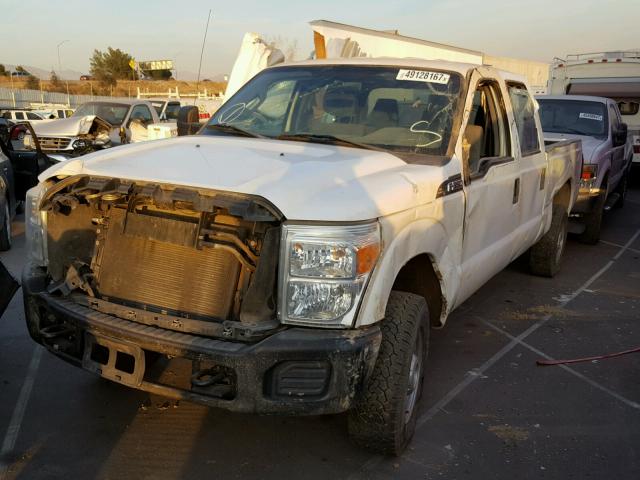 1FT8W3B6XBEB42415 - 2011 FORD F350 SUPER WHITE photo 2