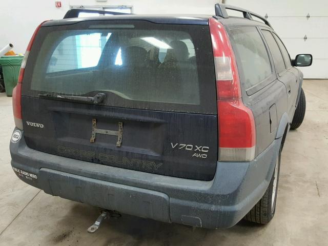 YV1SZ58DX11036786 - 2001 VOLVO V70 XC BLUE photo 4