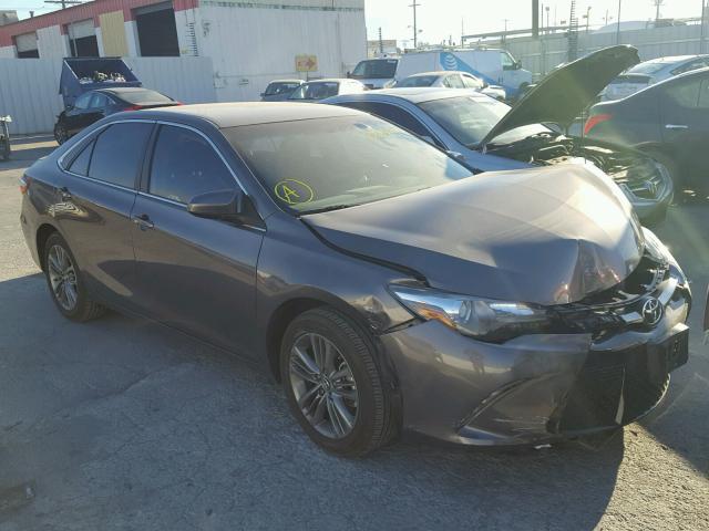 4T1BF1FK9FU953891 - 2015 TOYOTA CAMRY LE GRAY photo 1