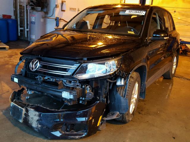 WVGBV7AX3CW565774 - 2012 VOLKSWAGEN TIGUAN S BLACK photo 2