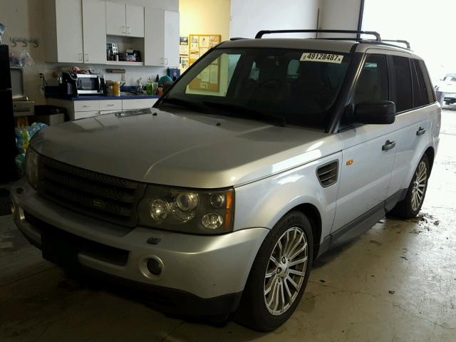 SALSF25428A167117 - 2008 LAND ROVER RANGE ROVE SILVER photo 2