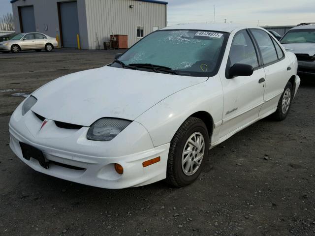 1G2JB524917368069 - 2001 PONTIAC SUNFIRE SE WHITE photo 2