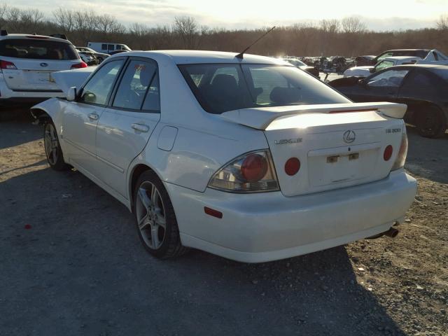 JTHBD182110029712 - 2001 LEXUS IS 300 WHITE photo 3