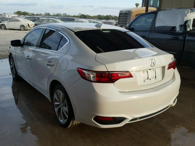 19UDE2F35HA005220 - 2017 ACURA ILX BASE WHITE photo 3