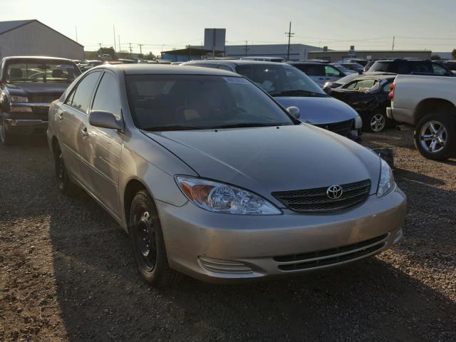 4T1BE32K72U115907 - 2002 TOYOTA CAMRY LE GOLD photo 1