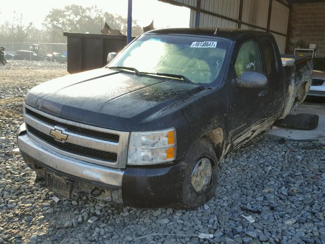 1GCEK19007Z558980 - 2007 CHEVROLET SILVERADO BLACK photo 2