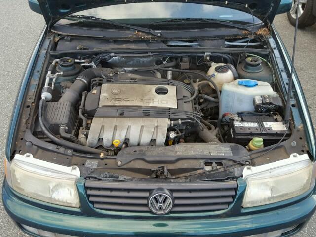 WVWFE83A1VE012330 - 1997 VOLKSWAGEN PASSAT GLX GREEN photo 7