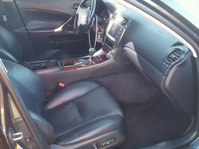 JTHBK262762007417 - 2006 LEXUS IS 250 GRAY photo 5