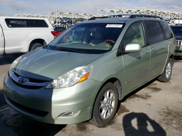 5TDBA22C46S055887 - 2006 TOYOTA SIENNA XLE GREEN photo 2