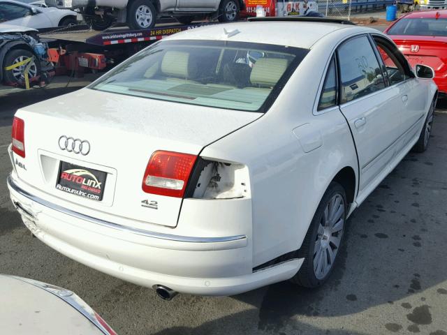 WAUML44E15N009402 - 2005 AUDI A8 L QUATT WHITE photo 4