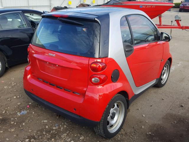 WMEEJ31XX9K316346 - 2009 SMART FORTWO PUR RED photo 4