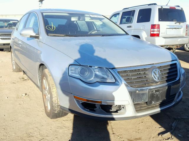 WVWJK73C88E108765 - 2008 VOLKSWAGEN PASSAT TUR SILVER photo 1