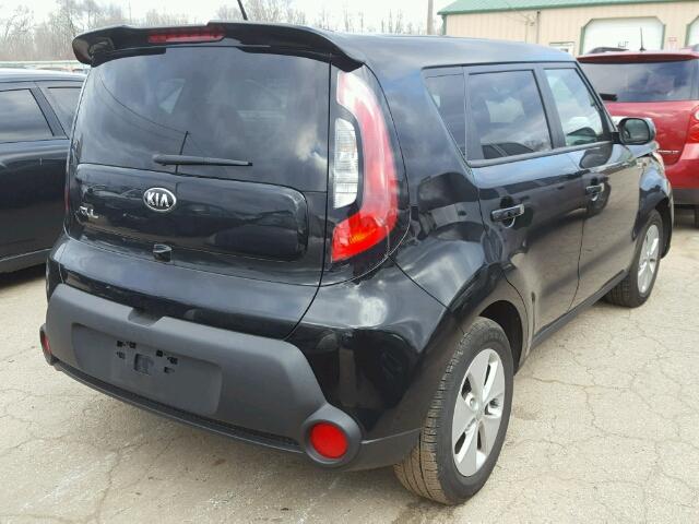 KNDJN2A23G7400167 - 2016 KIA SOUL BLACK photo 4