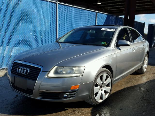 WAUAH74F06N157766 - 2006 AUDI A6 3.2 GRAY photo 2