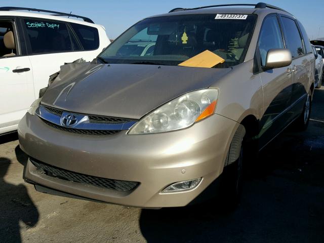 5TDZA22C36S533330 - 2006 TOYOTA SIENNA XLE GOLD photo 2