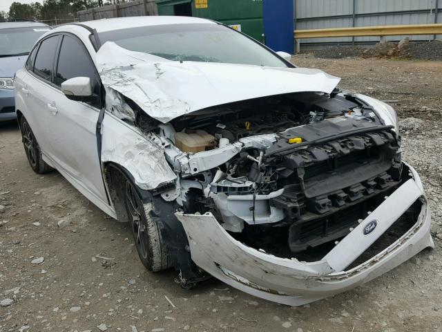 1FADP3F20FL304742 - 2015 FORD FOCUS SE WHITE photo 1