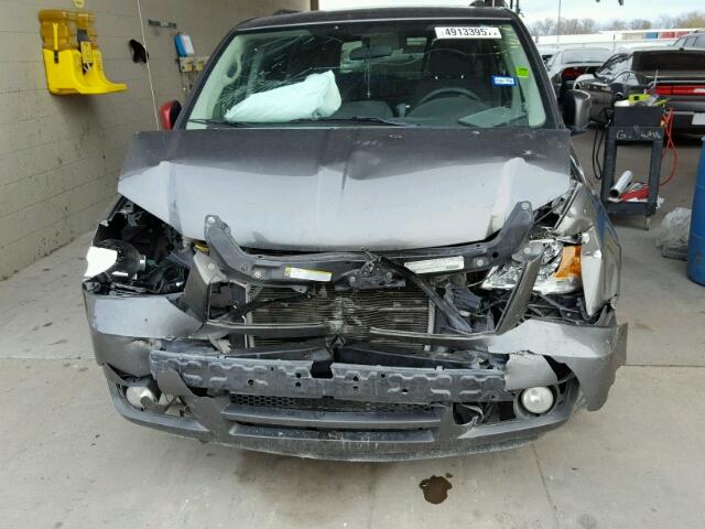 2D4RN5D17AR467144 - 2010 DODGE GRAND CARA GRAY photo 9