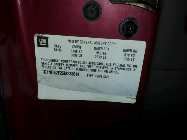 1G1ND52F25M238014 - 2005 CHEVROLET CLASSIC RED photo 10