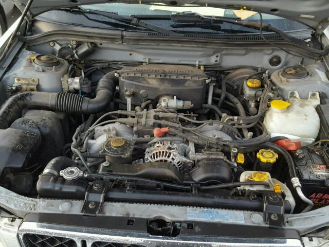 JF1SF65671H722694 - 2001 SUBARU FORESTER S 银色 照片 7