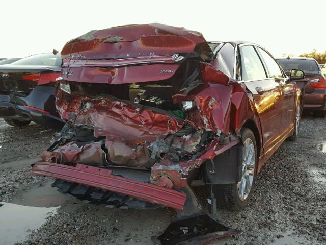 3LN6L2LU4DR829019 - 2013 LINCOLN MKZ HYBRID RED photo 4