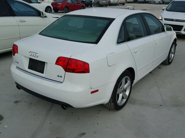 WAUAH78EX7A031649 - 2007 AUDI A4 3.2 WHITE photo 4