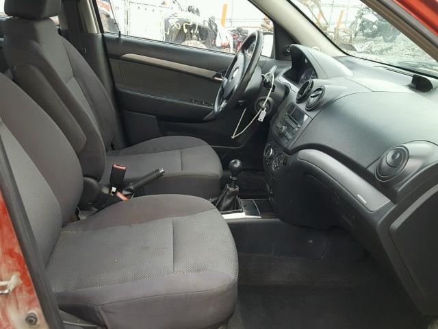 KL1TD56E59B643583 - 2009 CHEVROLET AVEO LS RED photo 5