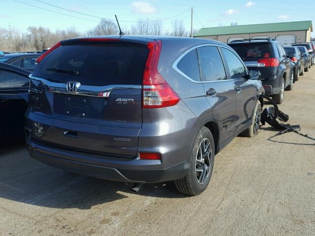 2HKRM4H44GH697034 - 2016 HONDA CR-V SE GRAY photo 4