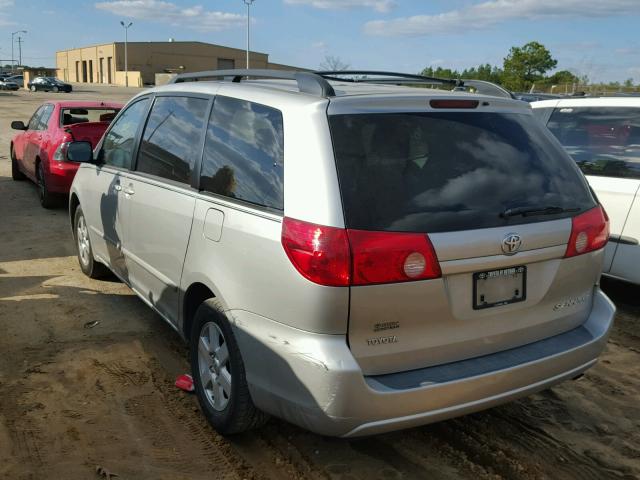 5TDKK4CC9AS323462 - 2010 TOYOTA SIENNA CE SILVER photo 3