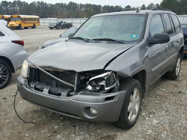 1GKDT13SX82232072 - 2008 GMC ENVOY GRAY photo 2