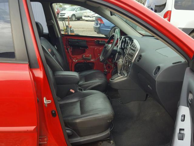 5Y2SL62834Z424912 - 2004 PONTIAC VIBE RED photo 5