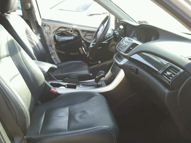 1HGCR2F55DA019517 - 2013 HONDA ACCORD SPO SILVER photo 5