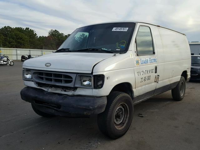 1FTNE24L72HB26612 - 2002 FORD ECONOLINE WHITE photo 2