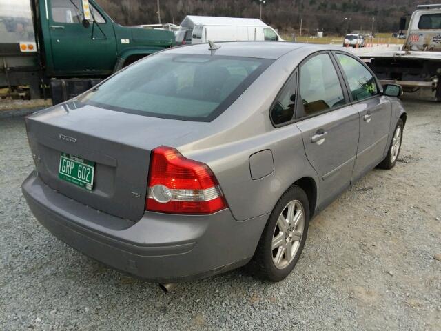 YV1MS682X52054495 - 2005 VOLVO S40 T5 GRAY photo 4