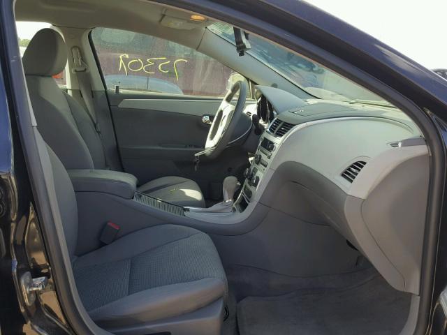 1G1ZB5E09CF259250 - 2012 CHEVROLET MALIBU LS შავი ფოტო 5