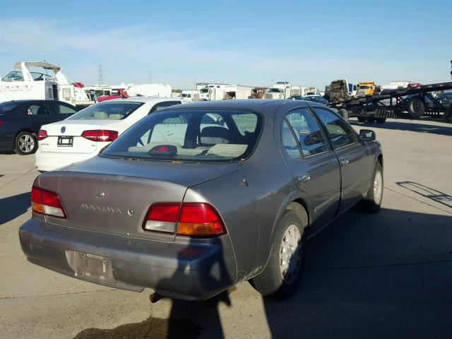 JN1CA21D4XT202729 - 1999 NISSAN MAXIMA GLE SILVER photo 4