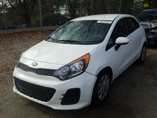 KNADM5A32G6634264 - 2016 KIA RIO LX WHITE photo 9