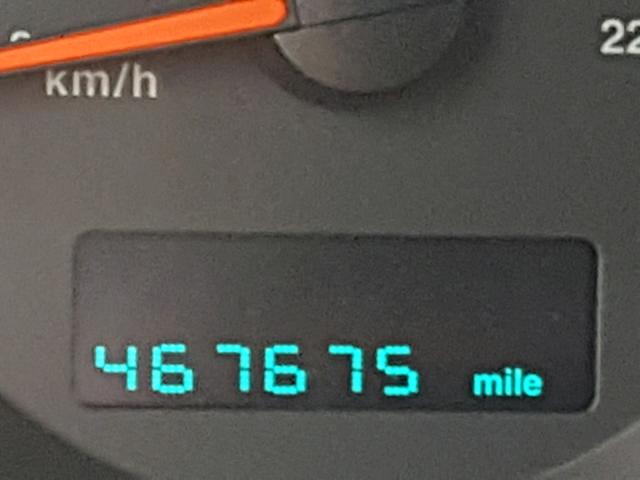 1J8HG58236C245120 - 2006 JEEP COMMANDER BLACK photo 8