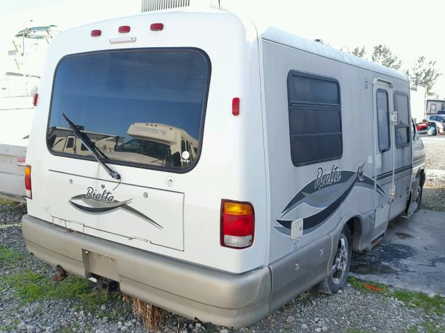 WV3AB47092H088558 - 2002 VOLKSWAGEN EUROVAN WHITE photo 4