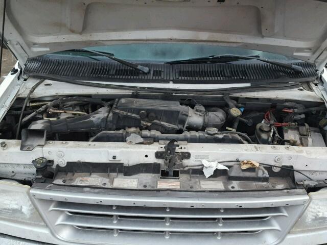 1FBJS31GXTHB15923 - 1996 FORD ECONOLINE WHITE photo 7