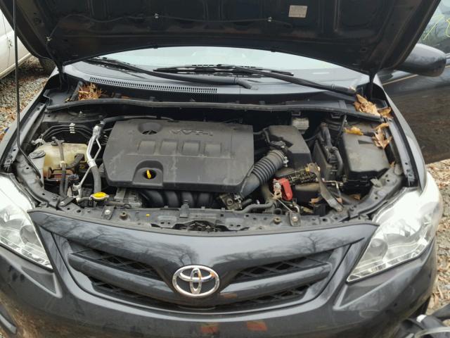 2T1BU4EE7CC872257 - 2012 TOYOTA COROLLA BA BLACK photo 7