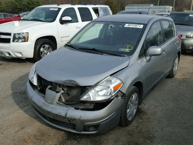 3N1BC1CP1BL421541 - 2011 NISSAN VERSA S SILVER photo 2