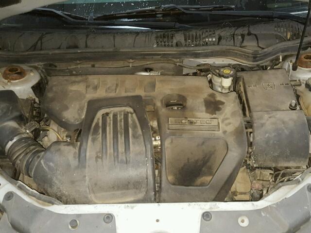 1G1AK58F587334671 - 2008 CHEVROLET COBALT LS SILVER photo 7