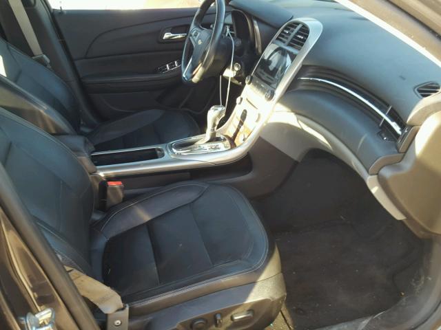 1G11B5SA5DF236060 - 2013 CHEVROLET MALIBU LS Grau Foto 5